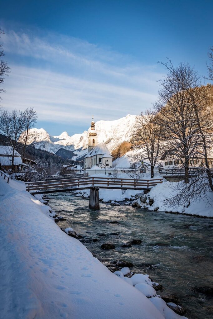 Kirche St. Sebastian im Winter, Ramsau